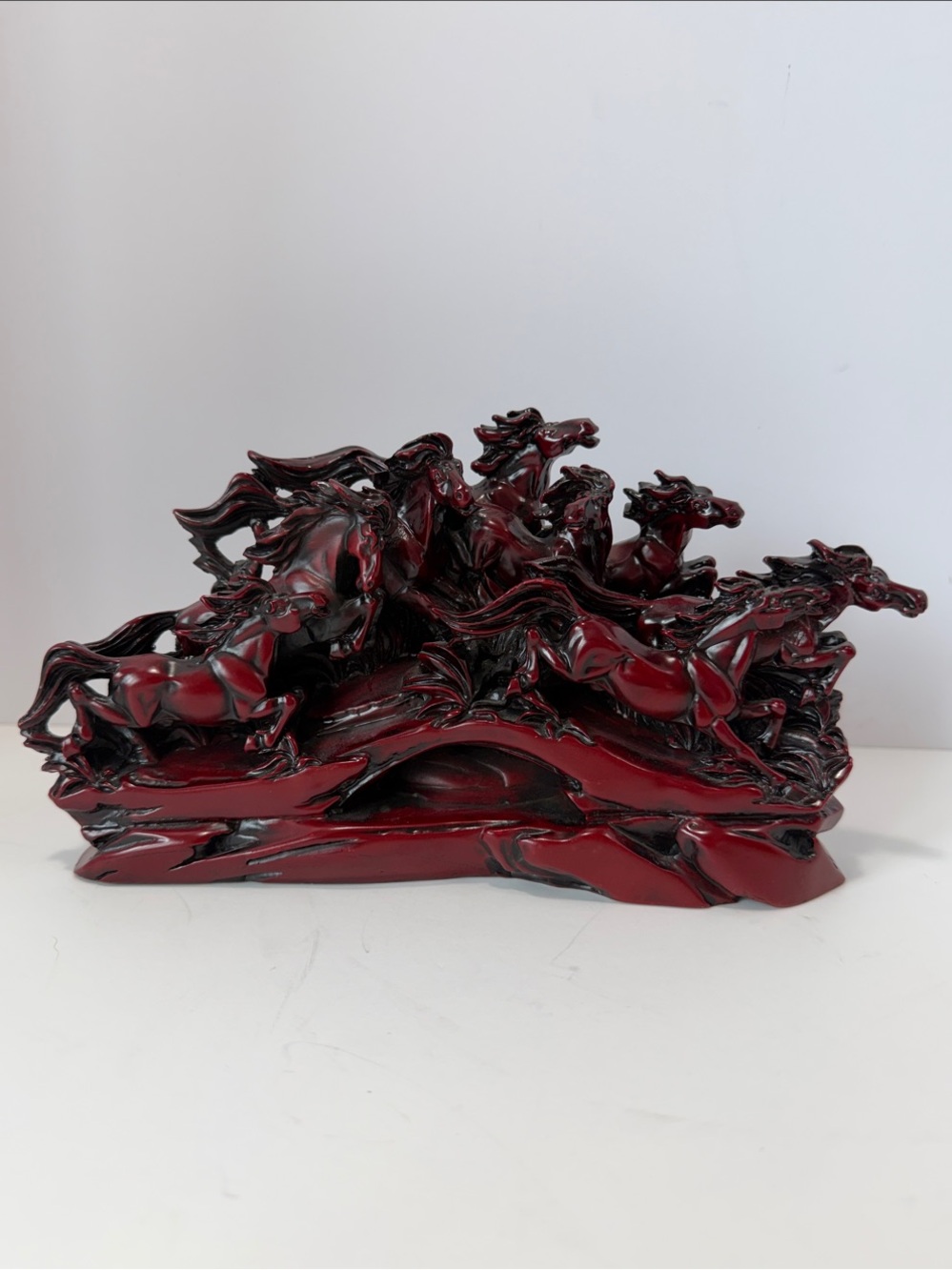 Chinese Red Resin Galloping Horses Sculpture - Decorative Home Art